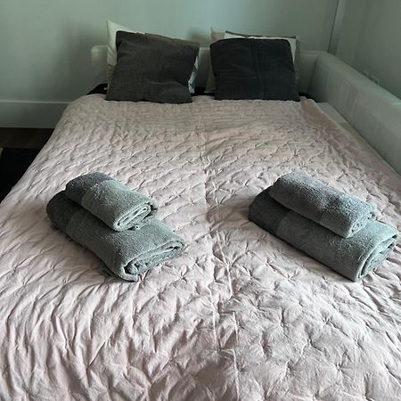 Deluxe 1-Bed Apartment In The City Centre Gibraltar Extérieur photo