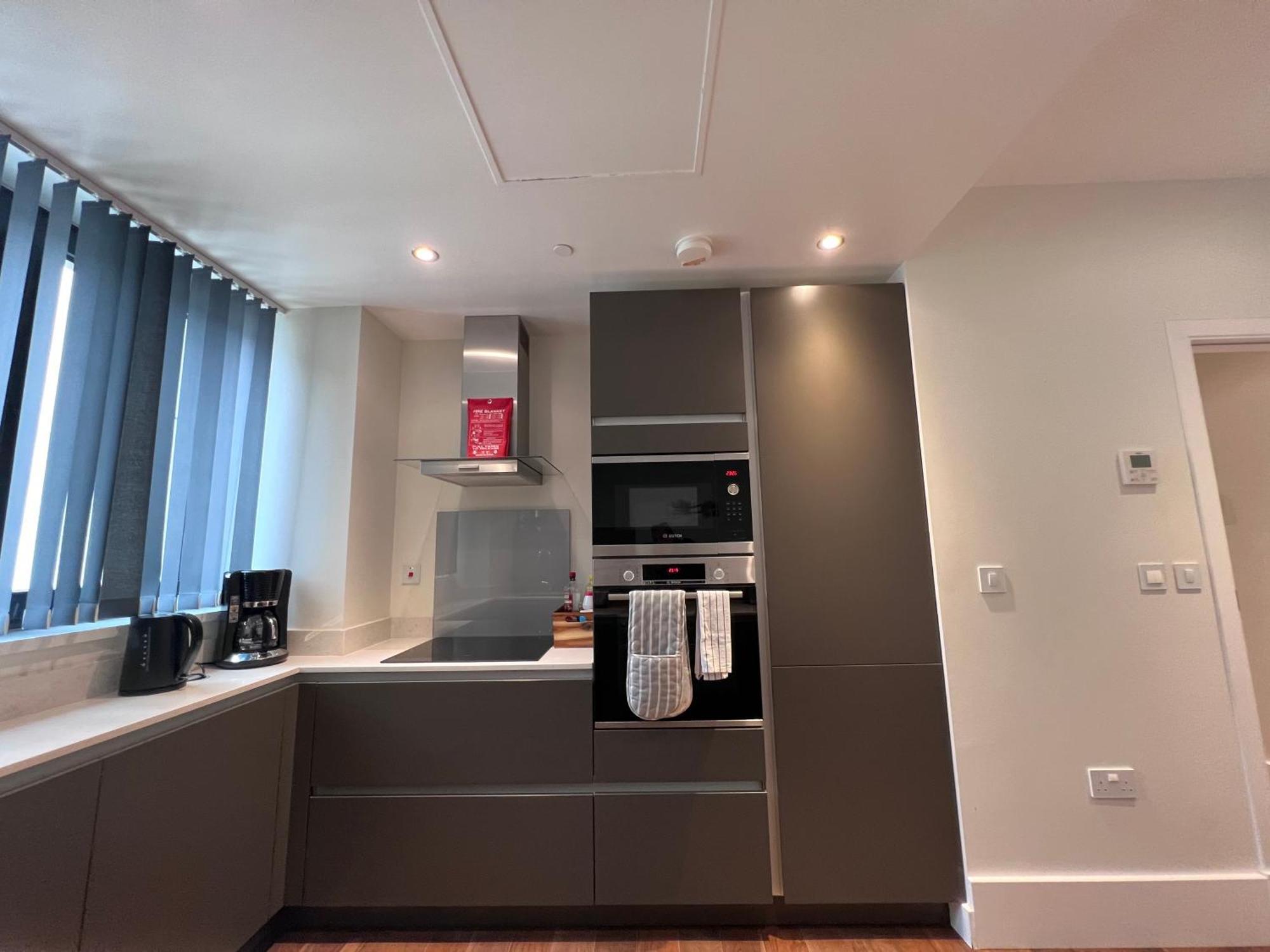 Deluxe 1-Bed Apartment In The City Centre Gibraltar Extérieur photo